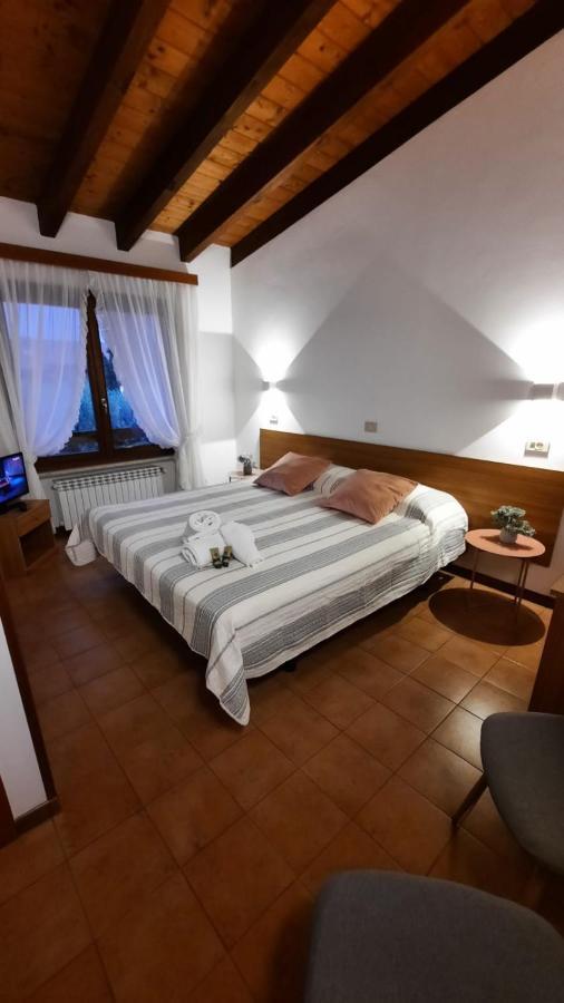 Elisa Holidays Puegnago Dış mekan fotoğraf